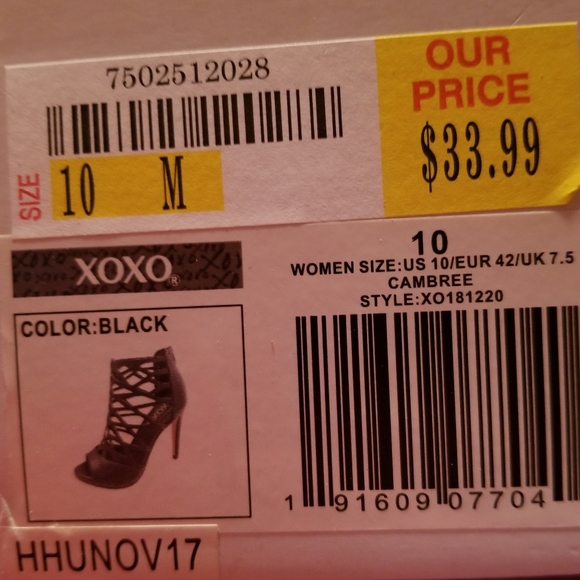 XOXO Size 10 (US) Zip-back Black Heels - Picture 9 of 10